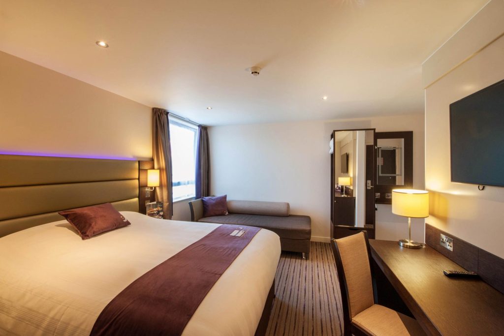 G&H checks in for £1.2 million hotel contract