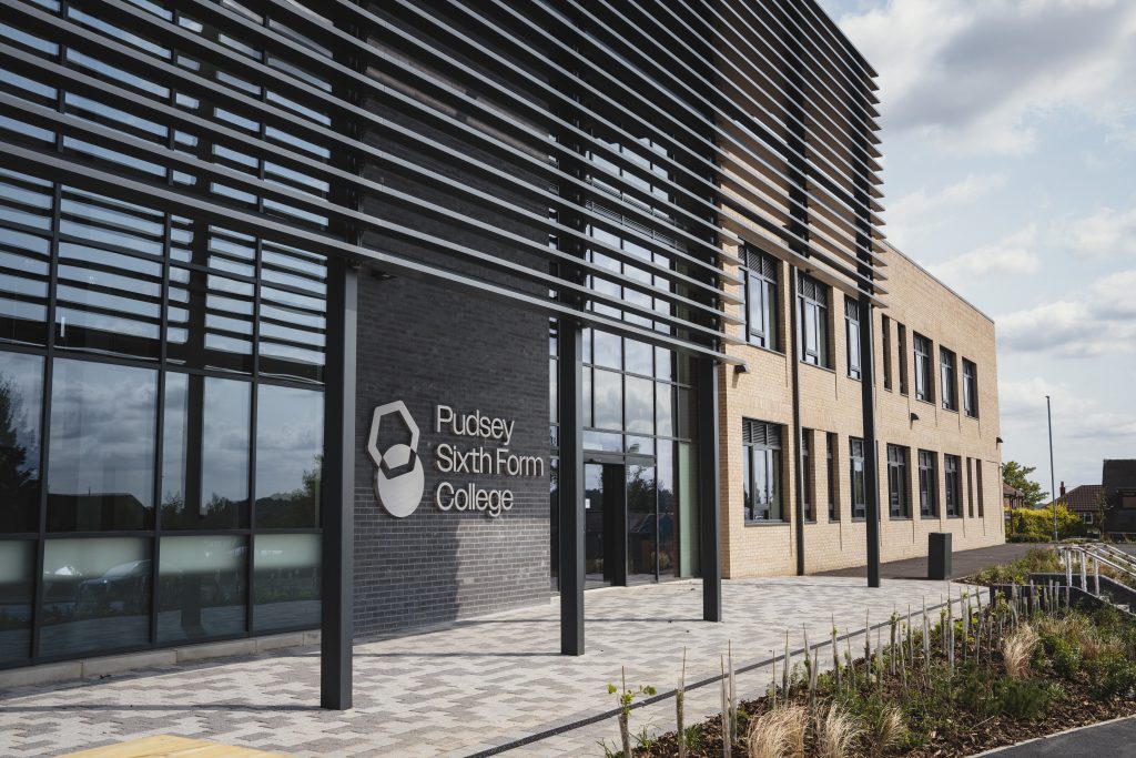 PUDSEY SIXTH FORM (LEEDS)