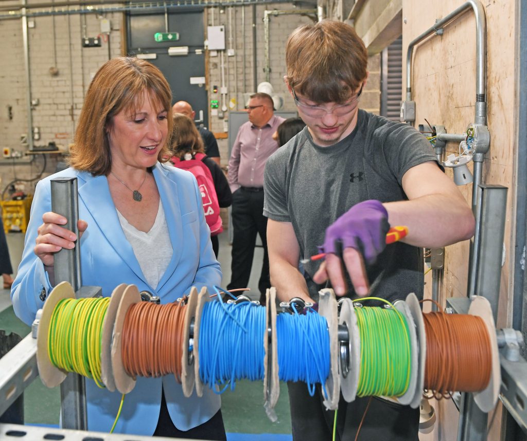 Rachel Reeves visits Pudsey-Based G&H and Building Futures Together